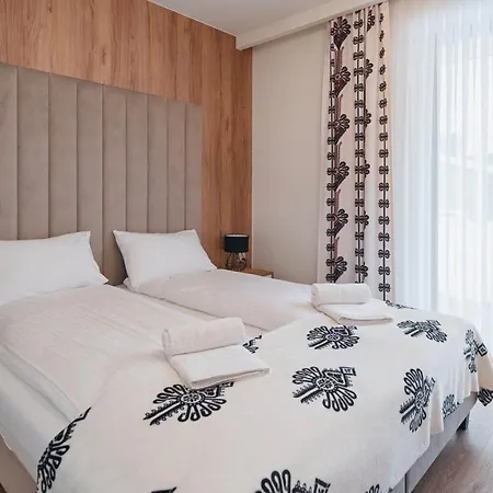 Apartamenty Sun & Snow Ski Apartments Bialka Tatrzanska Exterior photo